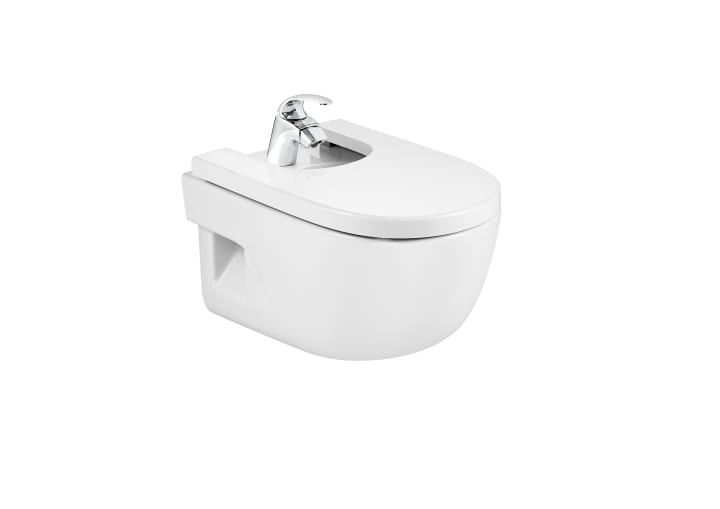 Væghængt bidet af sanitetsporcelæn